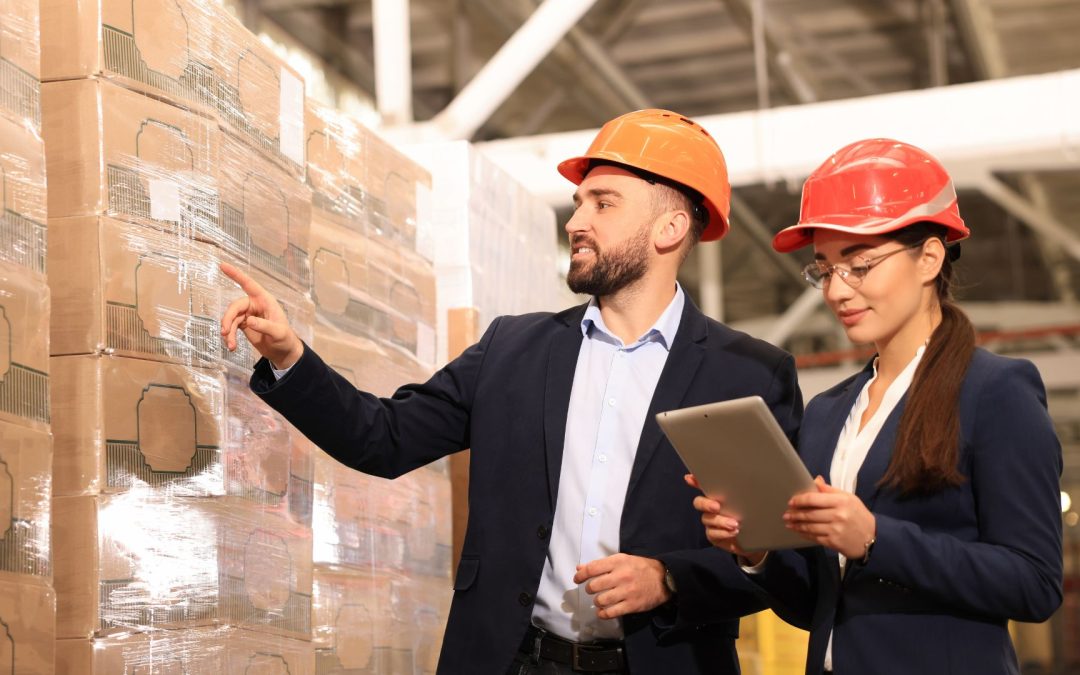 Comprehensive Warehouse Solutions: Crating, Cross-Docking, and Packing